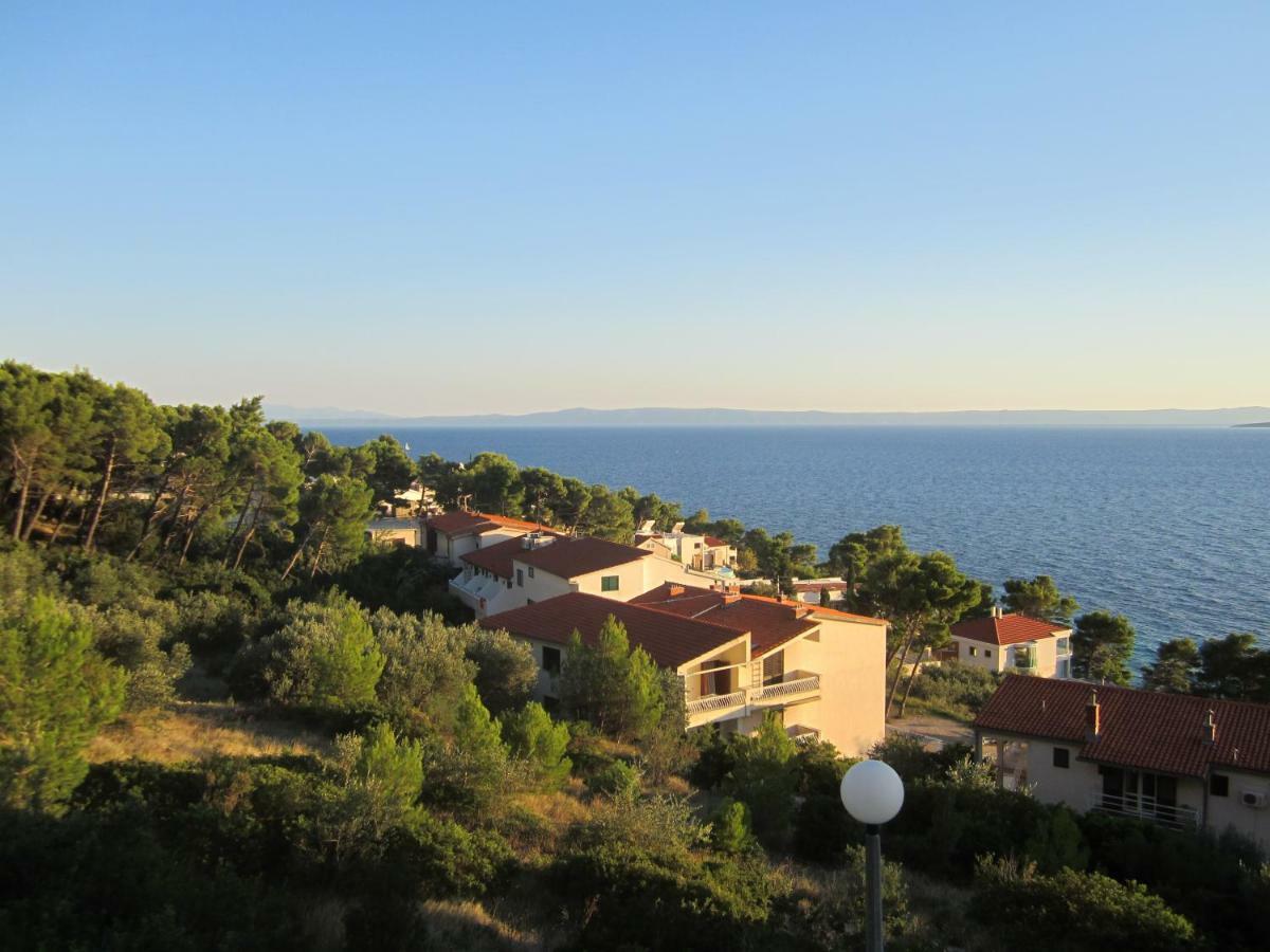 Apartments Mare Brela Exterior foto